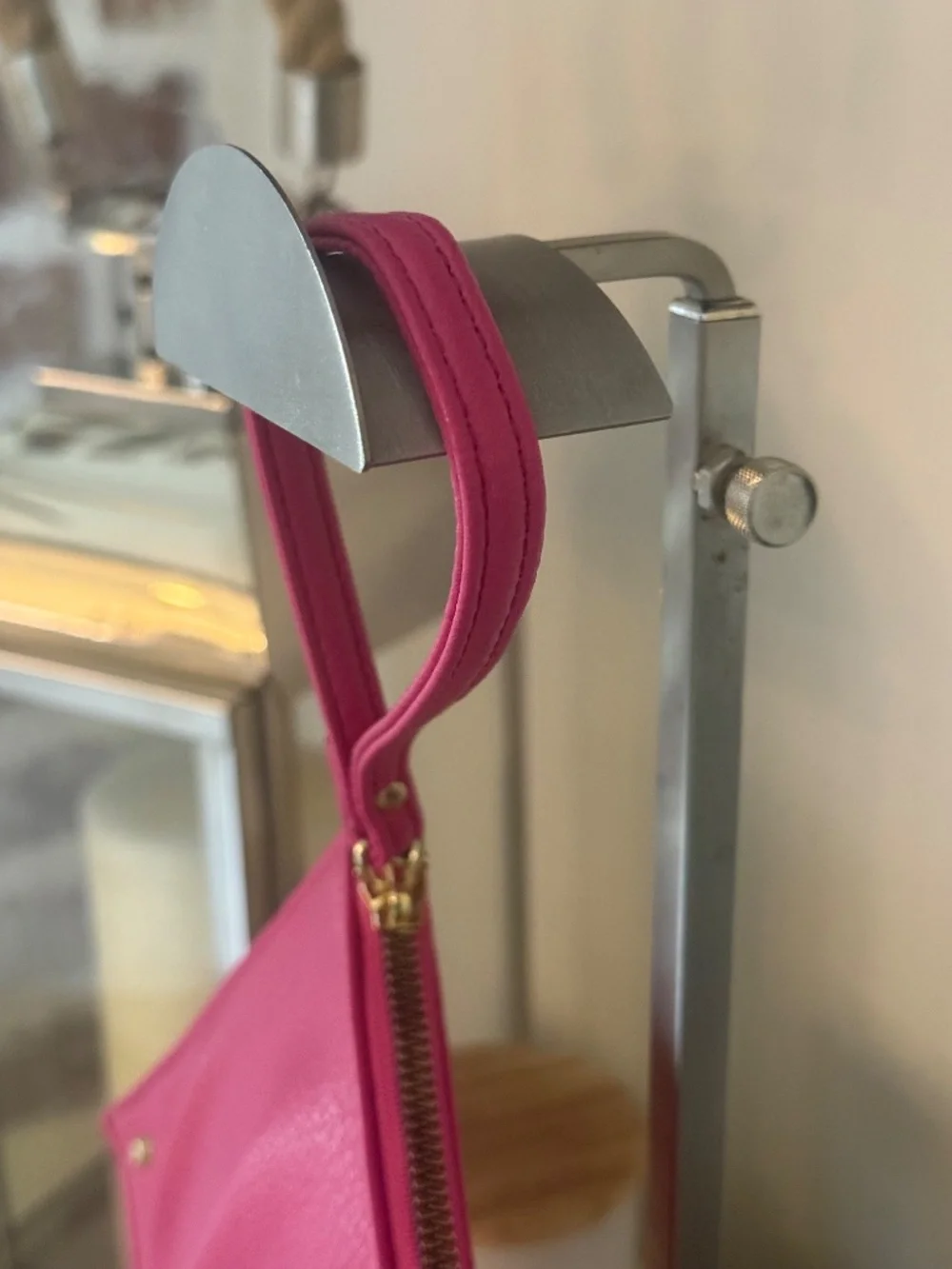 Juicy Couture "Pleats Please" Faux leather wristlet - Picture 4 of 5
